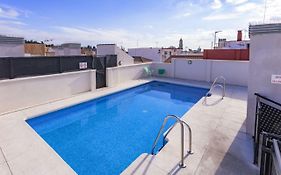 -Malagasunapts- Rooftop Pool & Free Parking